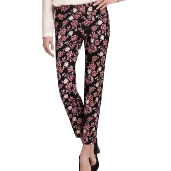 ANN TAYLOR BLACK RED FLORAL SHANTUNG ANKLE‎ PANTS SZ 0 - Picture 1 of 11